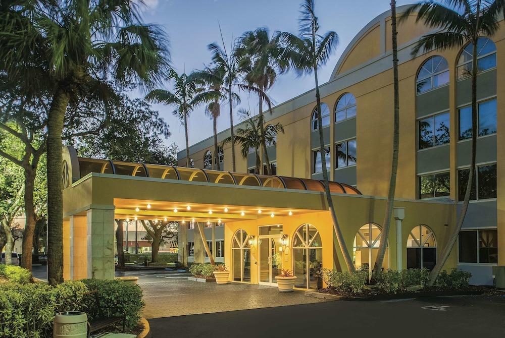 La Quinta By Wyndham Fort Lauderdale Tamarac מראה חיצוני תמונה