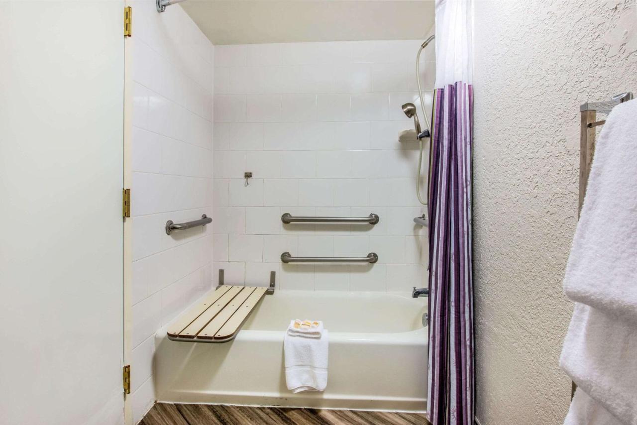 La Quinta By Wyndham Fort Lauderdale Tamarac מראה חיצוני תמונה