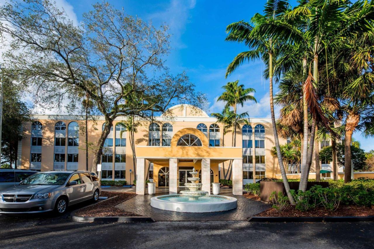 La Quinta By Wyndham Fort Lauderdale Tamarac מראה חיצוני תמונה